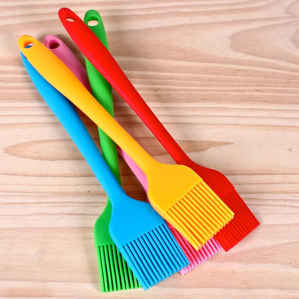 Wholesale Hot Selling Baking Tools 21cm One Small BBQ Brush Oil Brush Silicone DIY Cake Tools Silicone Brush