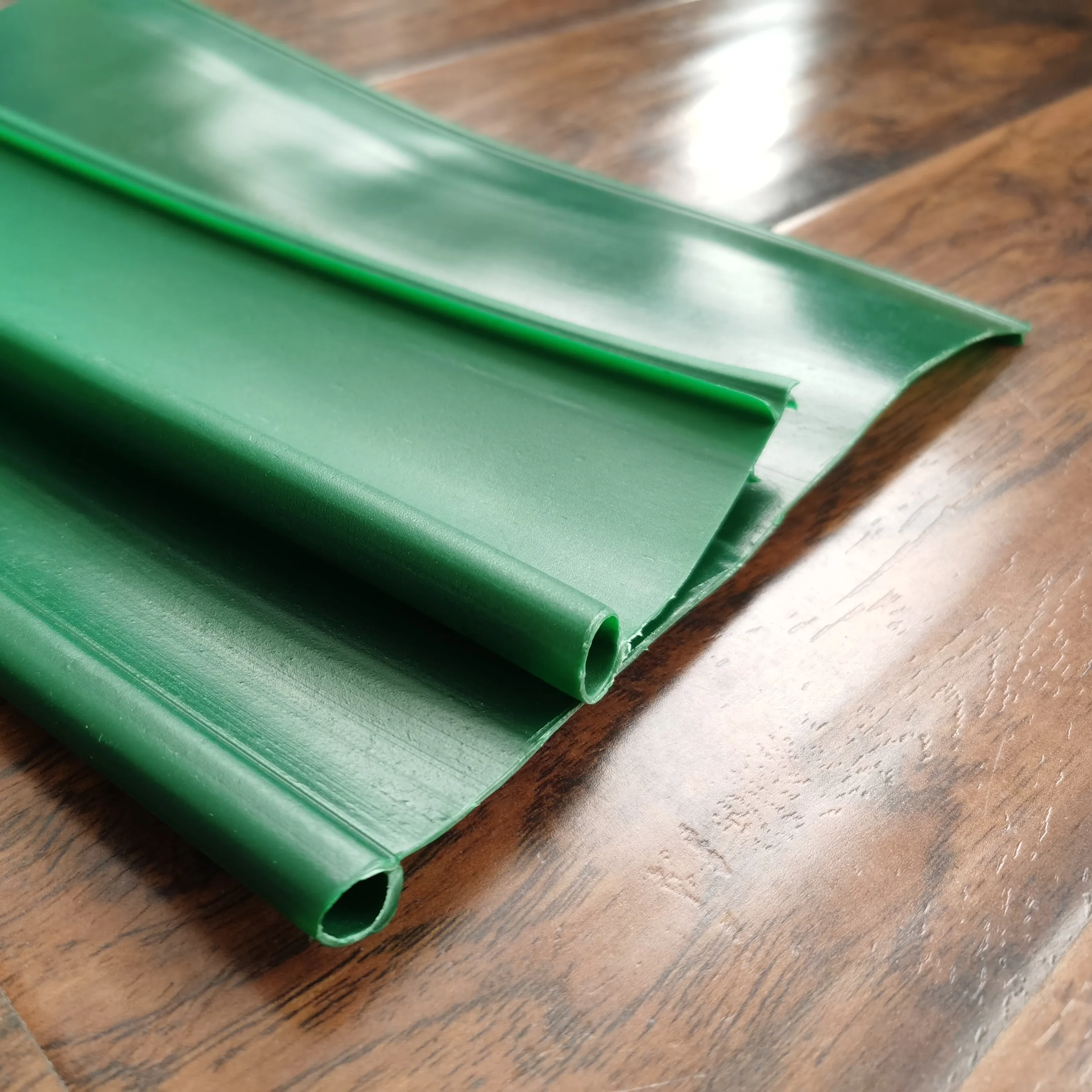 100 mm 150 mm 200 mm width green color grass stone isolation belt manufacturer for landscape garden yard