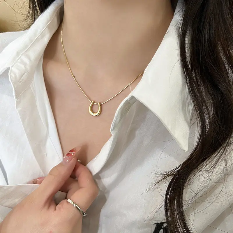 Fashion Women Jewelry U-Shaped Pendants Necklaces Stainless Steel Gold Plated Snake Chain Horseshoe Necklace