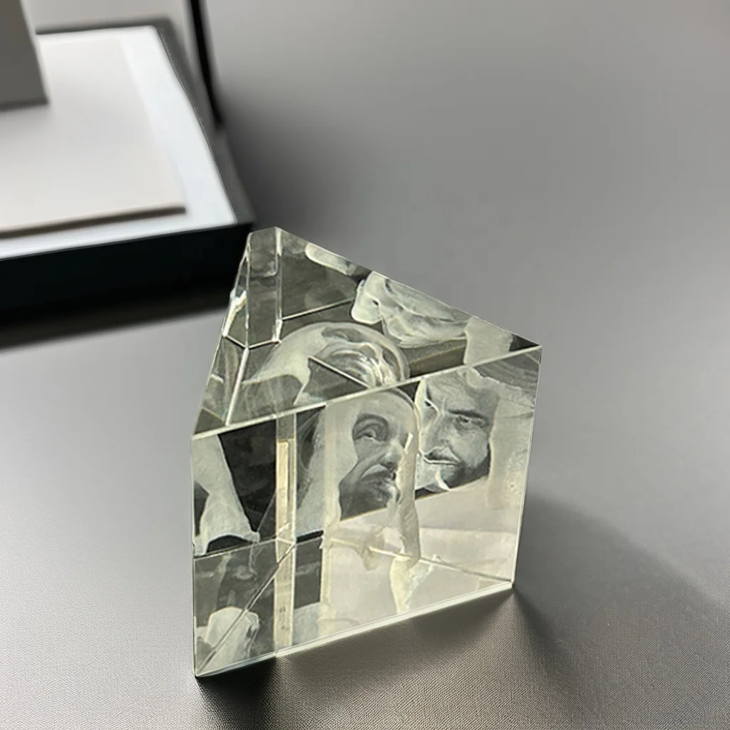 3D sculpted portrait K9 Crystal Cube for personalized gifts