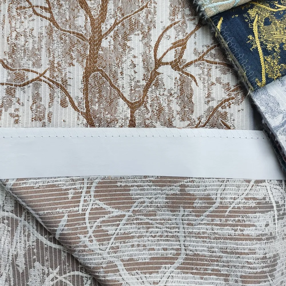 Фабрика Китая оптовая продажа 100% полиэфирная тканая жаккардовая ткань металлическая Серебристая Золотая пряжа новые узоры окрашенная обивка