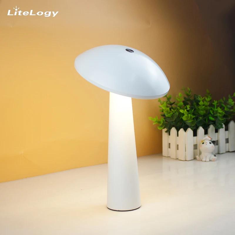 Modern Universal Head Restaurant Cordless Battery Hotel Bedside Smart Rechargeable LED Mushroom Table Lamp