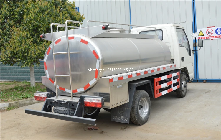 ISUZU 4x2 Small Stainless Steel Milk Tanker Truck 4000 Liter Capacity for Sale