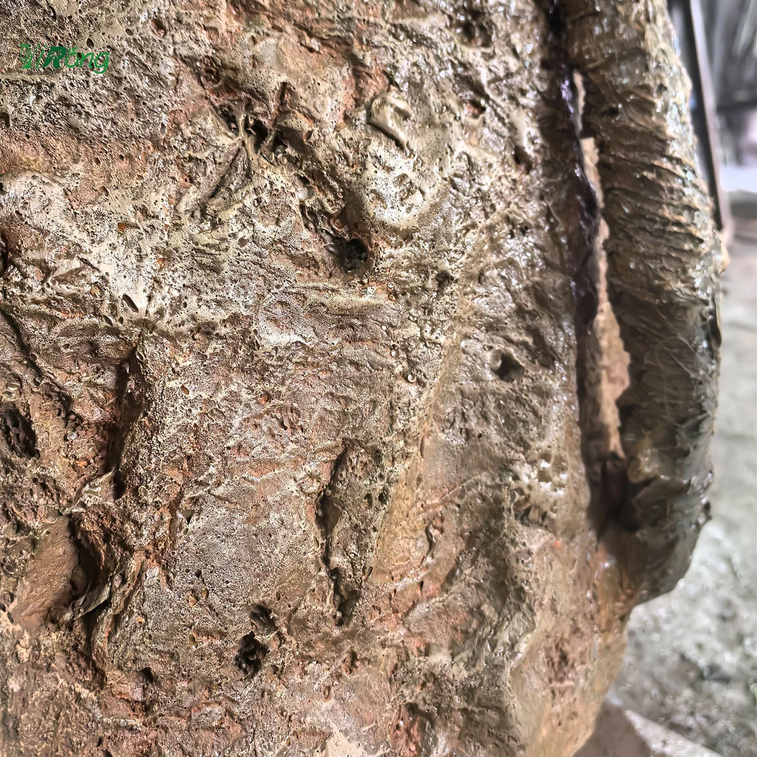 Customizable DIY Trees Handmade High Quality Looks Real Fake Big Tree Fiberglass Artificial Pine Bonsai Tree For Interior Decor