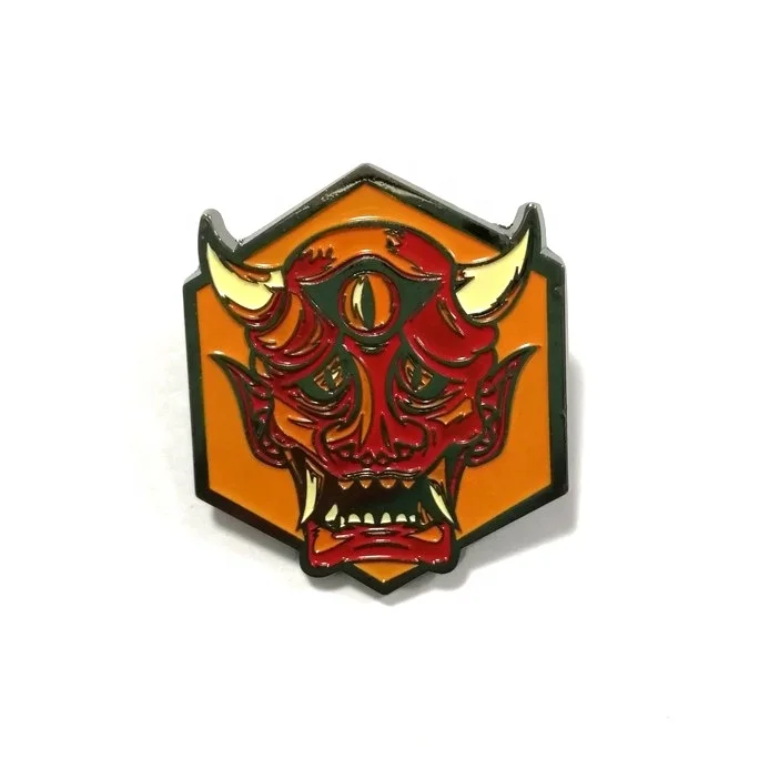 Черный никелевый значок с логотипом на заказ, мягкий эмалированный металлический значок на лацкан