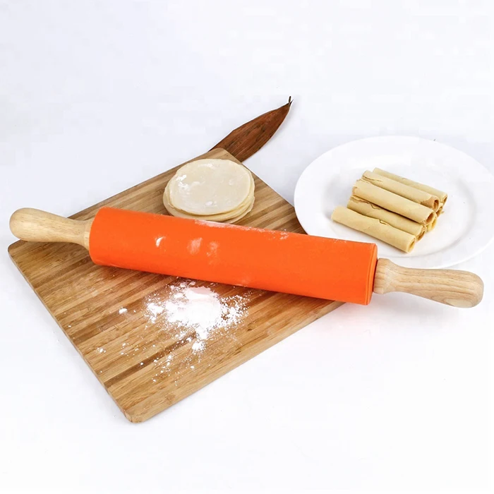 High Quality Kitchen Utensils Dough Silicone Rolling Pin Roller with Wood Handle