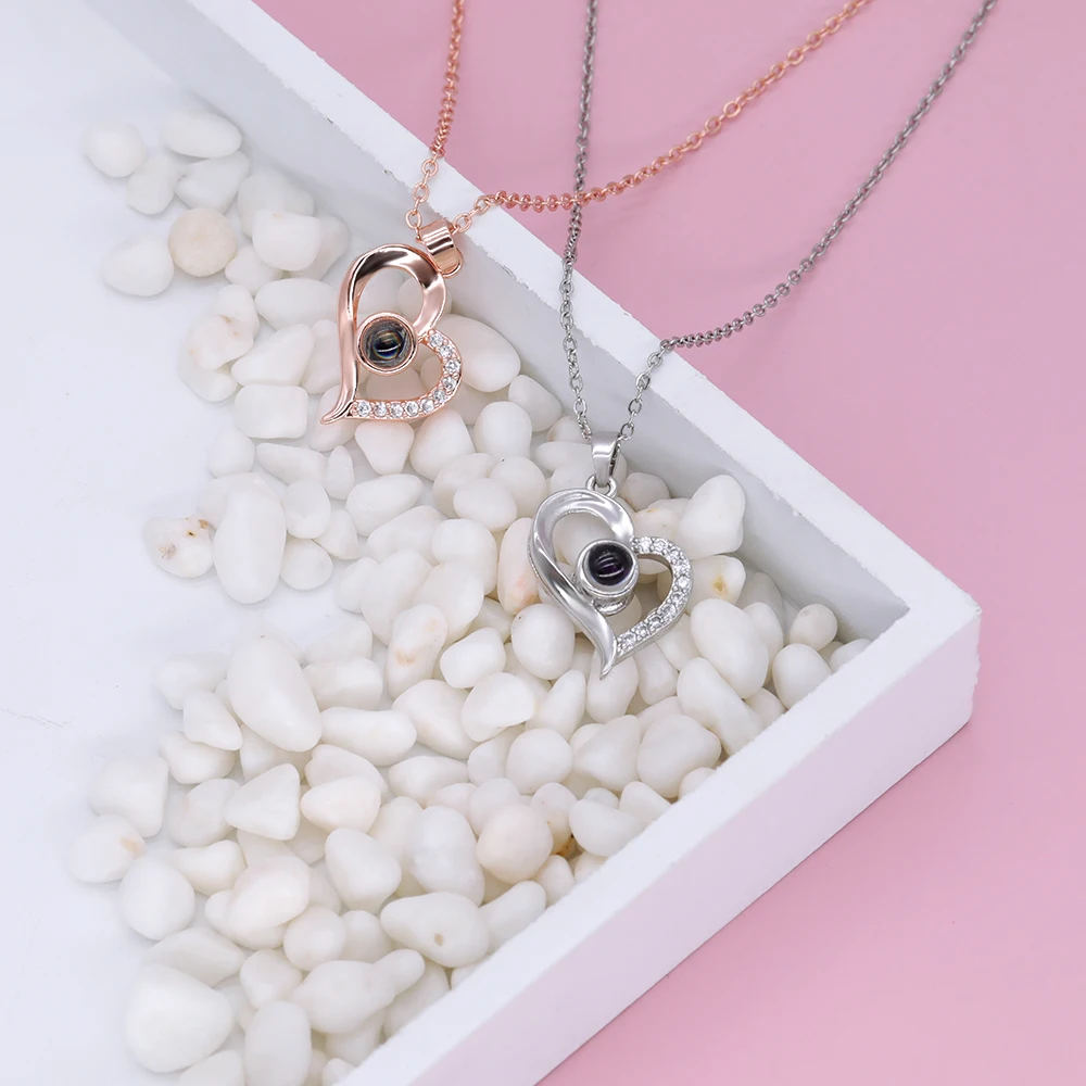 New Arrived Stainless Steel 100 Language I Love You Fashion Heart Pendant Projection Necklace Unique mother  daughter necklace