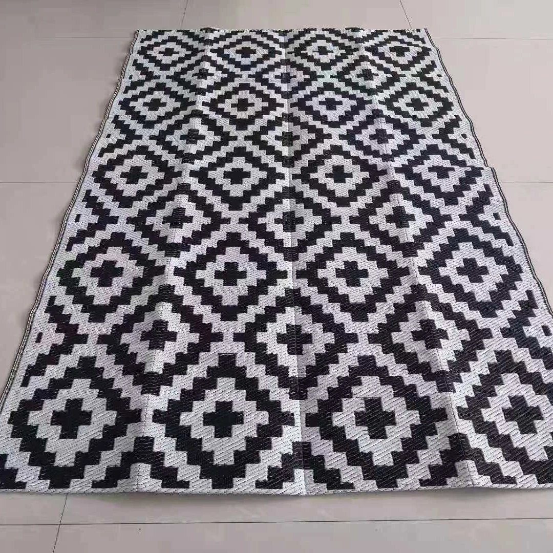 Reversible Mats Plastic Straw Rug Modern Area Rug Large Floor Mat and Rug for Outdoors