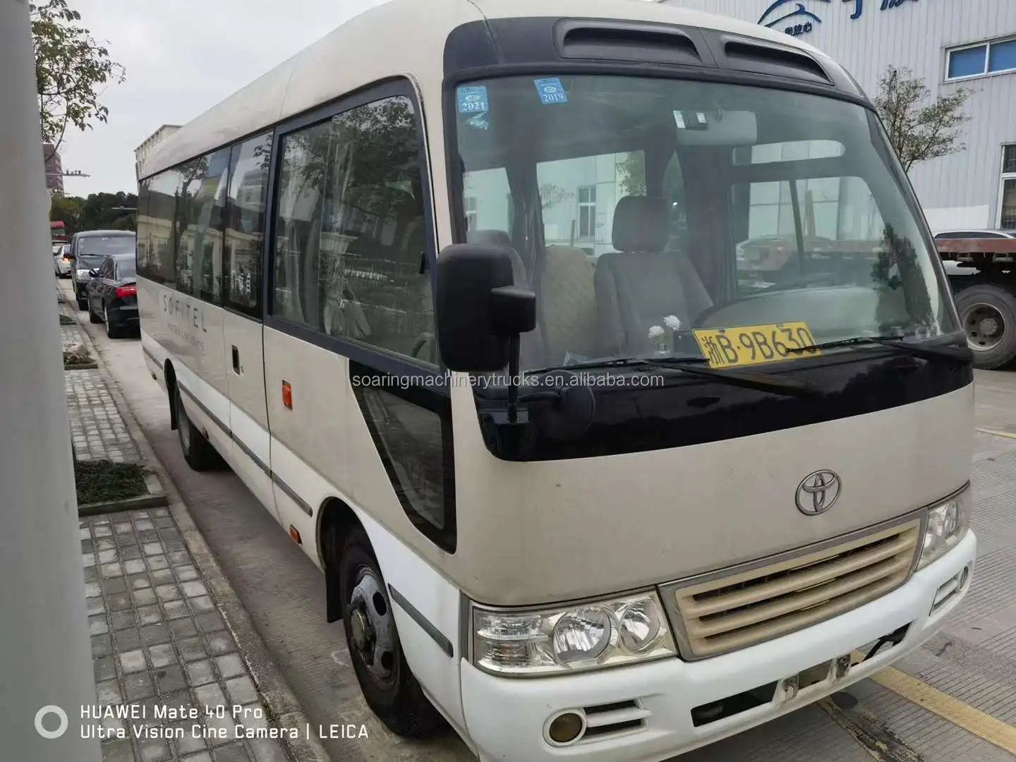 New Used Diesel Cars Toyota 28-30 Seater Seats Coaster Bus for Sale Mini Bus Manual Drive Euro 3 for Sale