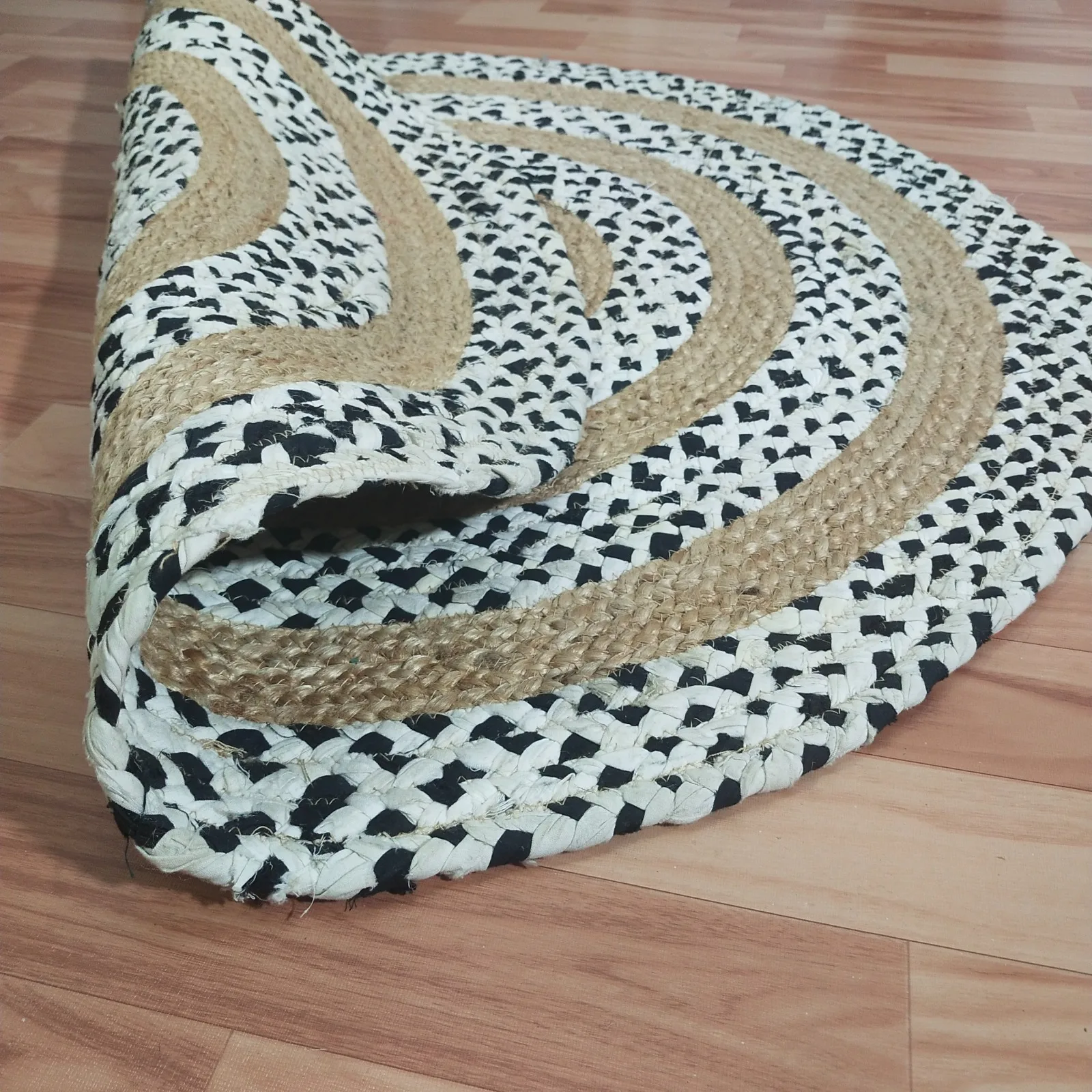 Seagrass rug and carpets for bedroom decor Embroidered friendly natural round floor mats Jute Rug carpet rugs Prayer Mat chea