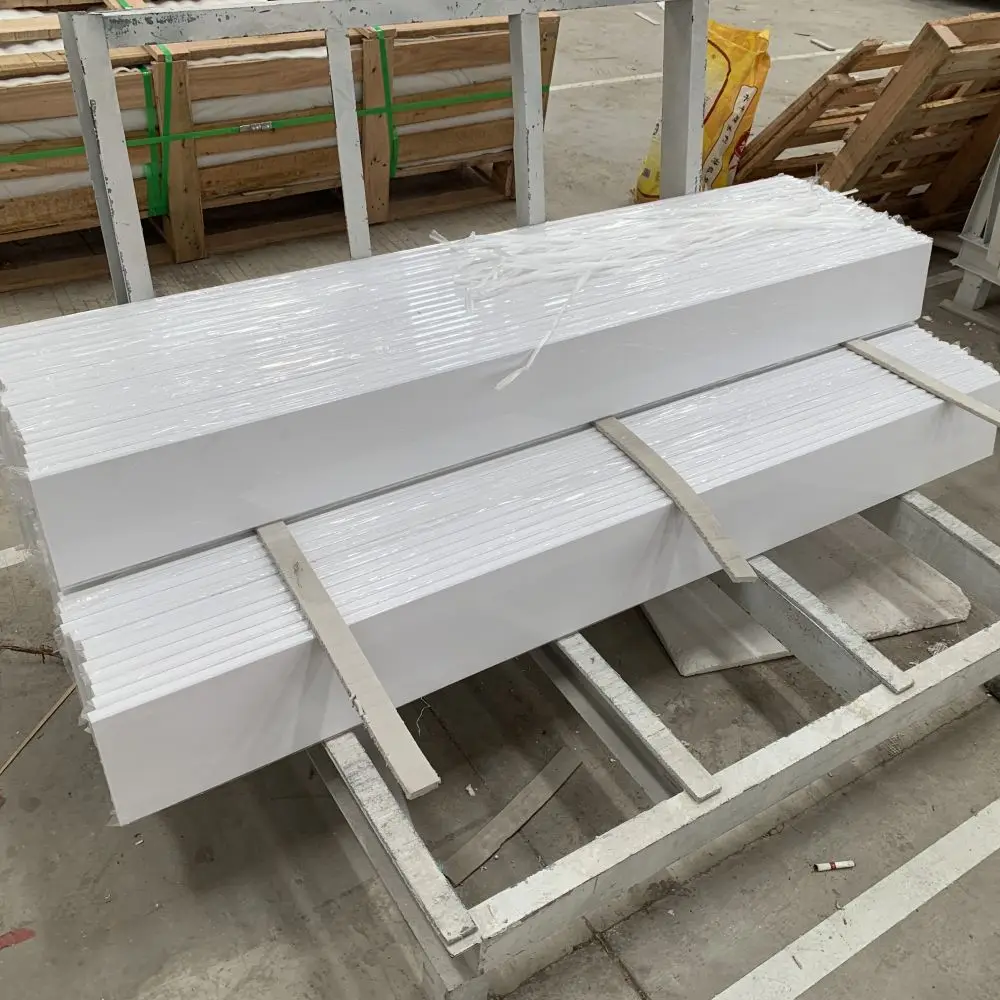 Ванная комната 6 дюймов. X 72 дюйма Спроектированная дверь из чистого белого мрамора со скошенным порогом