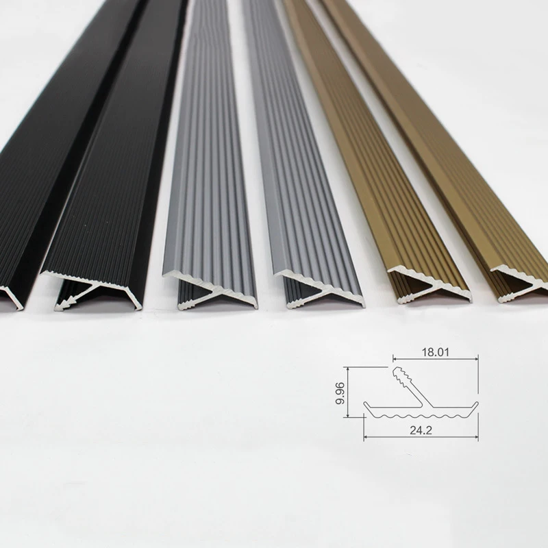 Closet Body Recessed Door Handle Triangular Beveled Edge Cardboard Handle