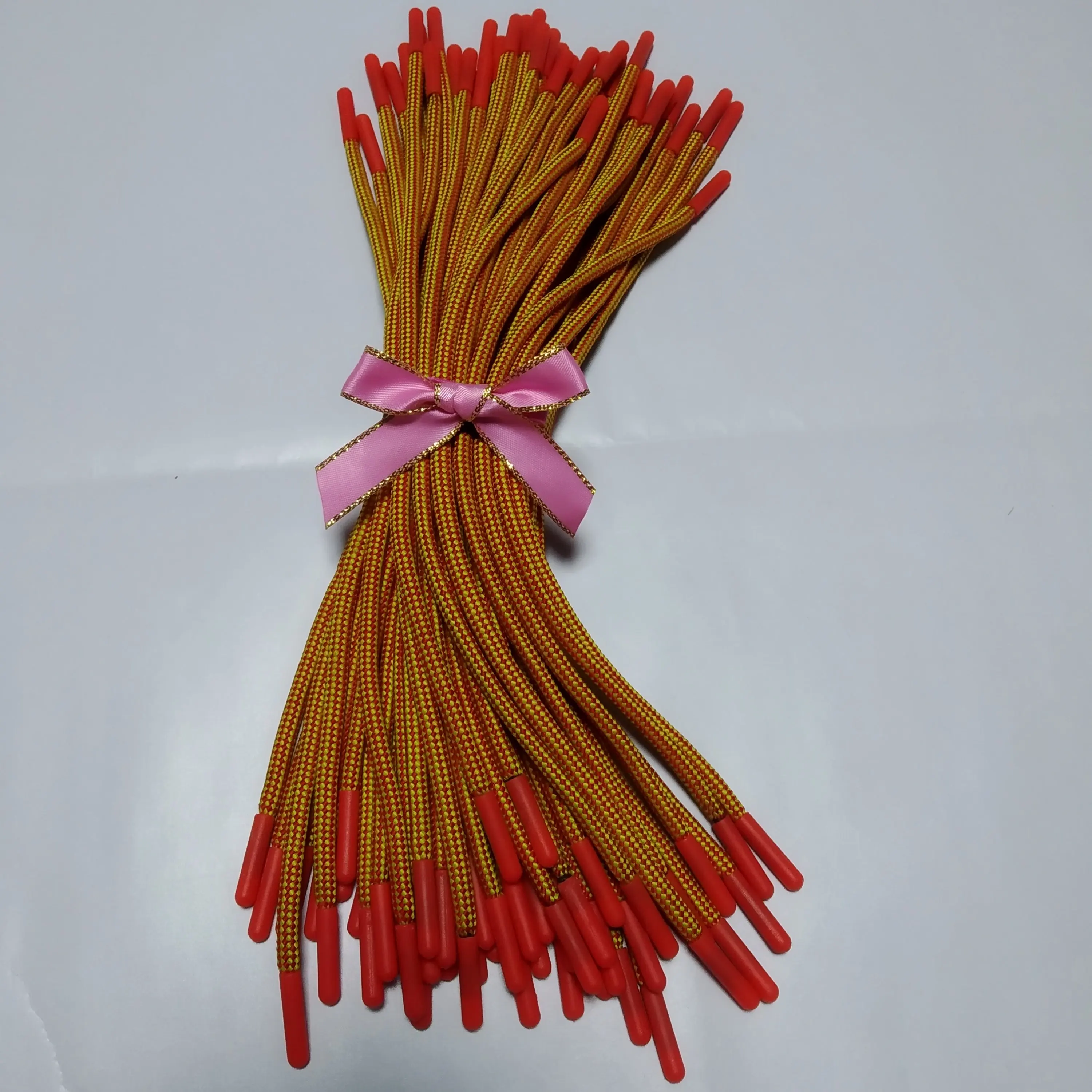 factory custom flat rope with colorful plastic ends of the hoodie cord