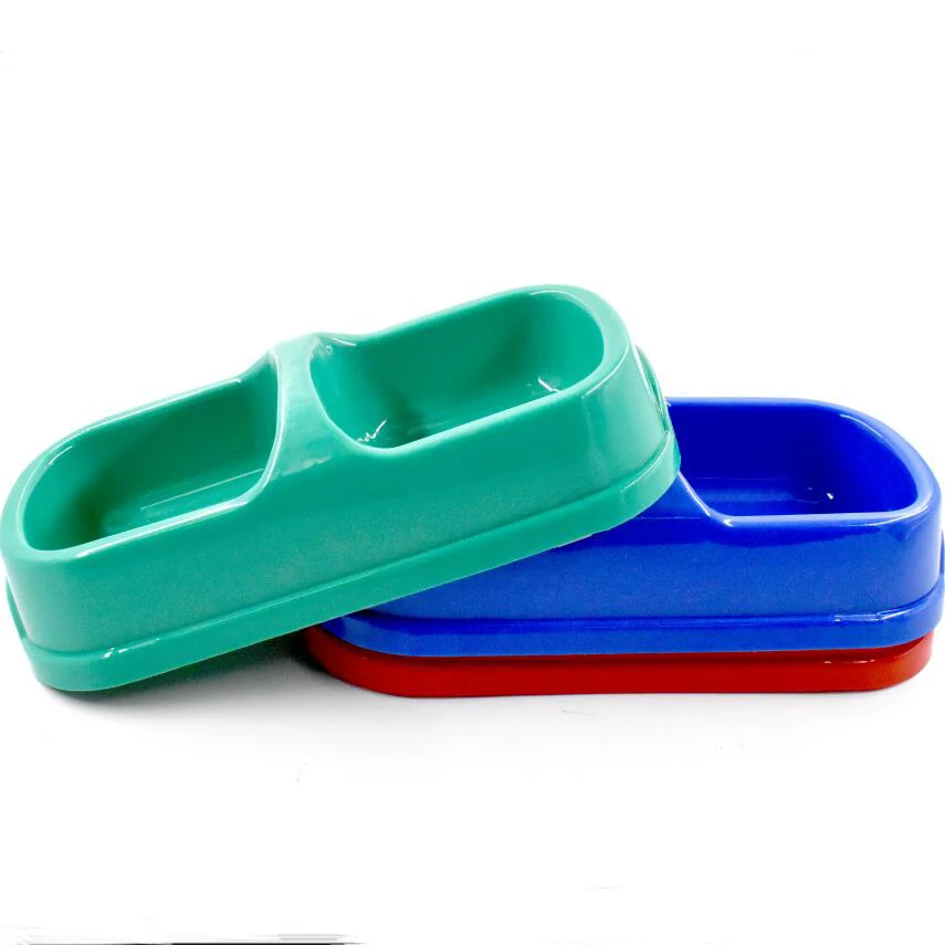 
Design Pet Water Feeder Plastic Double Pet Bowls Dogs Cups Various Colors and New Pails Feeding Dog for Dogs Sustainable 
