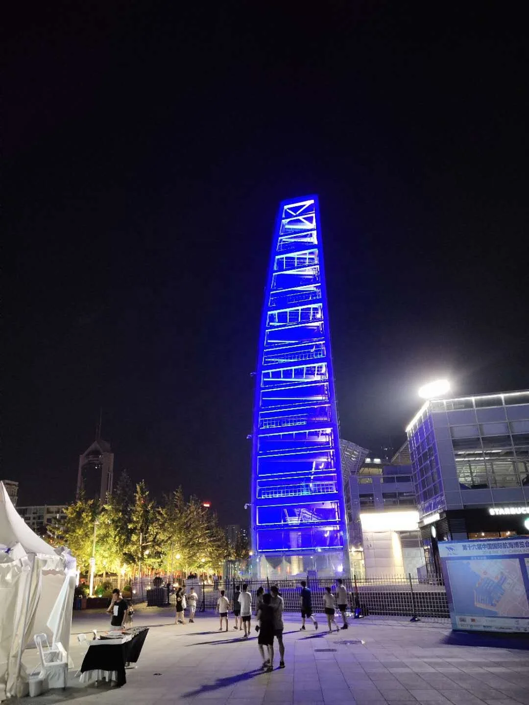 Factory Supplier Communication Bts Fm Radio TV Satellite Tubular Steel 4 Legs Lattice Tower