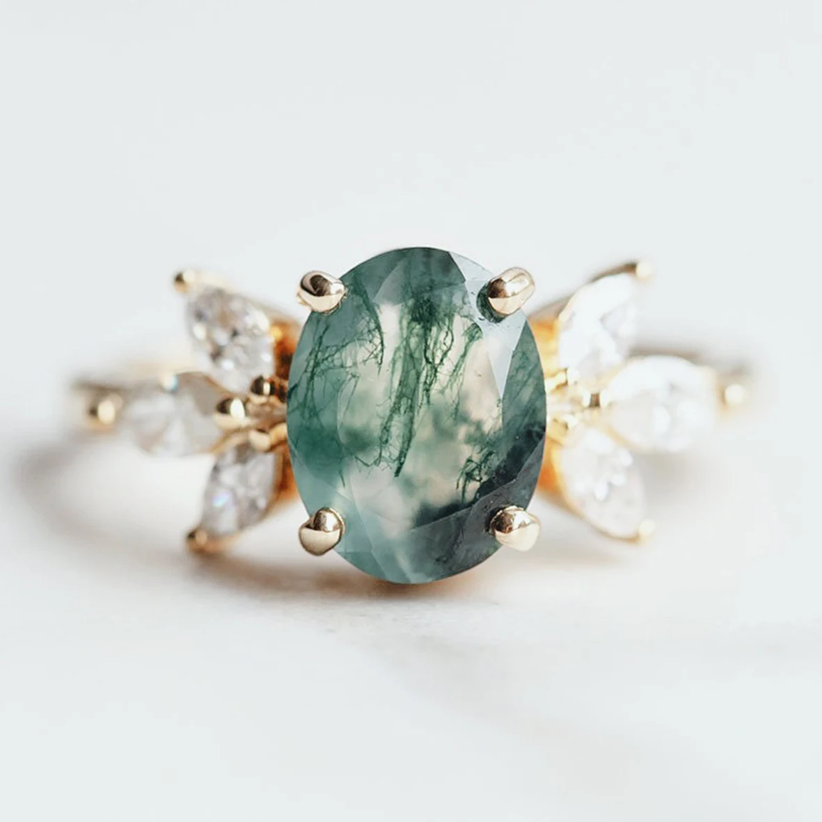 New Arrival Wholesale Beautiful Women Jewelry Oval Moss Agate Ring With Moissanite Engagement Wedding Promise Rings For Gift