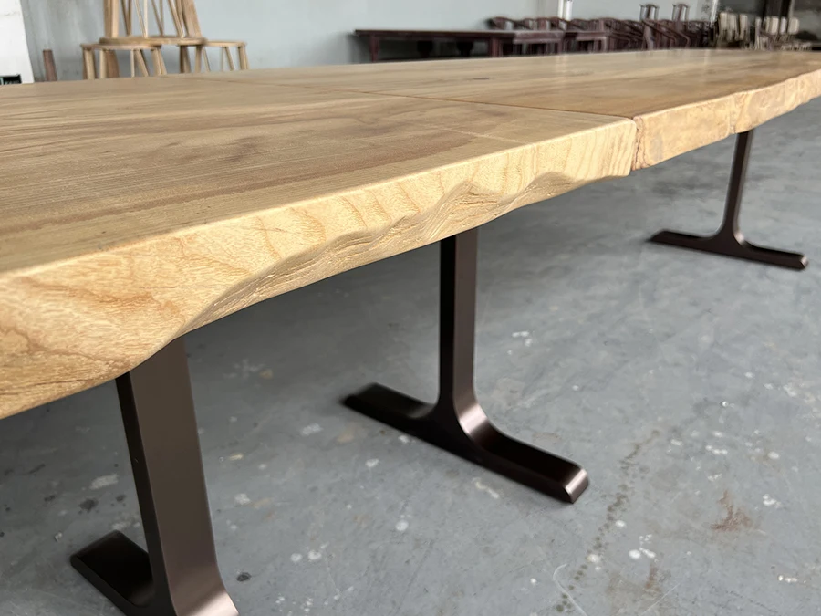 Natural shape top live edge ash wood large rustic wood restaurant dining table Japanese restaurant table top furniture