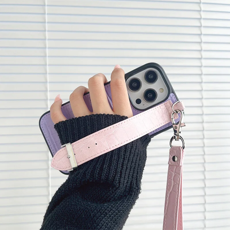 Fashionable Style Crocodile Pu Leather Phone Case with Strap Luxury Leather Mobile phone Case for iPhone 14 Pro Max Case