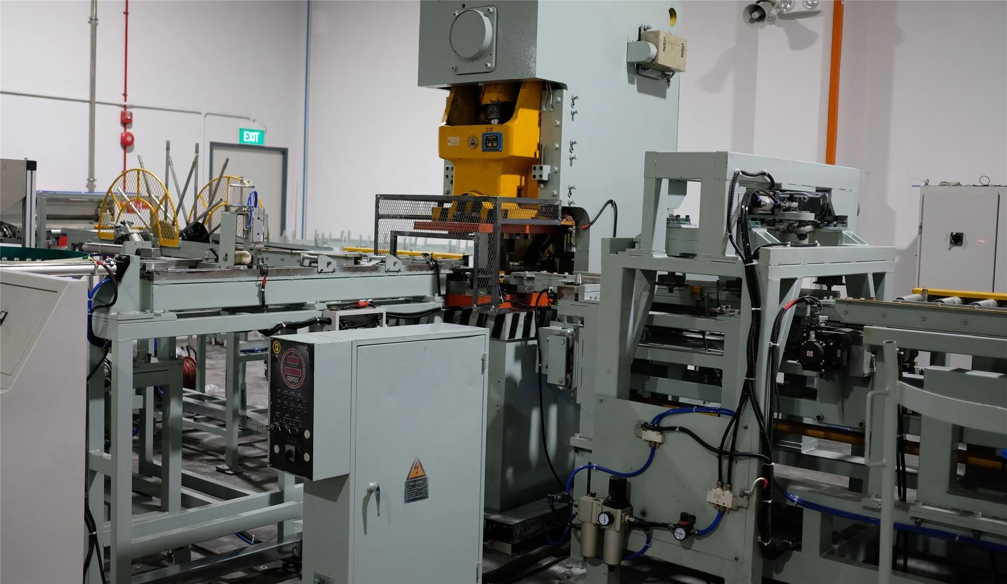 Steel drum production line or steel drum making machine or 55 gallon steel barrel production line or drum making machine