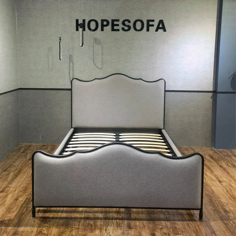 Leather Upholstered Modern Design King Size Bed