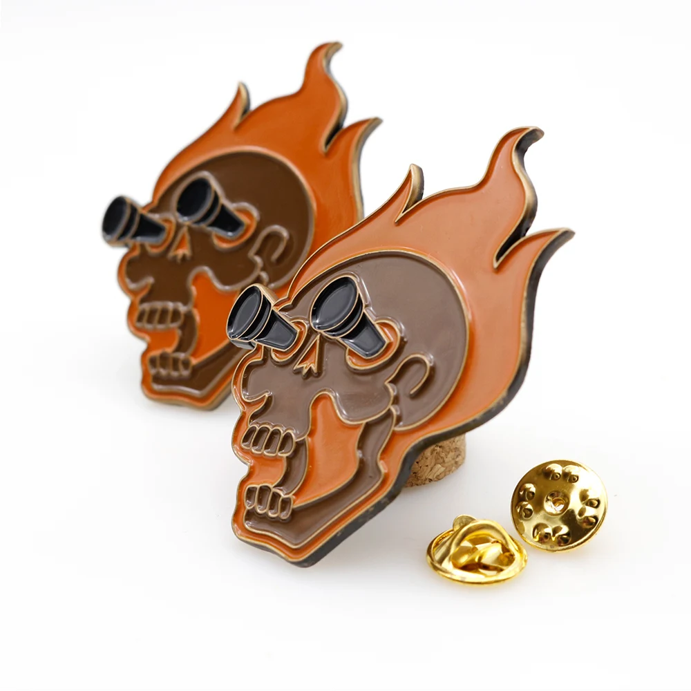 Custom Enamel Pin TV Show Metal Glitter Dome Epoxy Resin Lapel Pin Badge