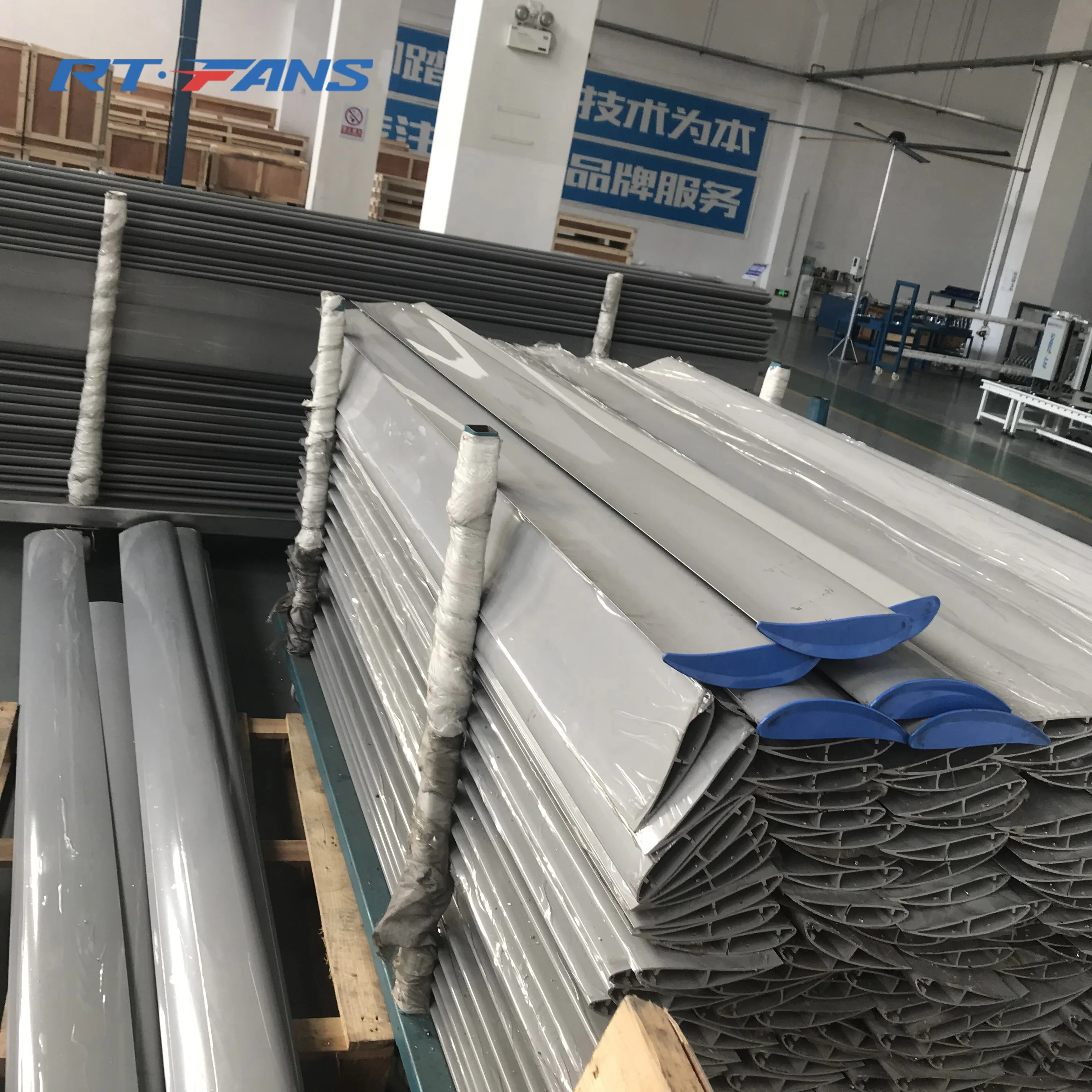 RTFANS Small size big air flow for Stadium cooling industrial ceiling fan