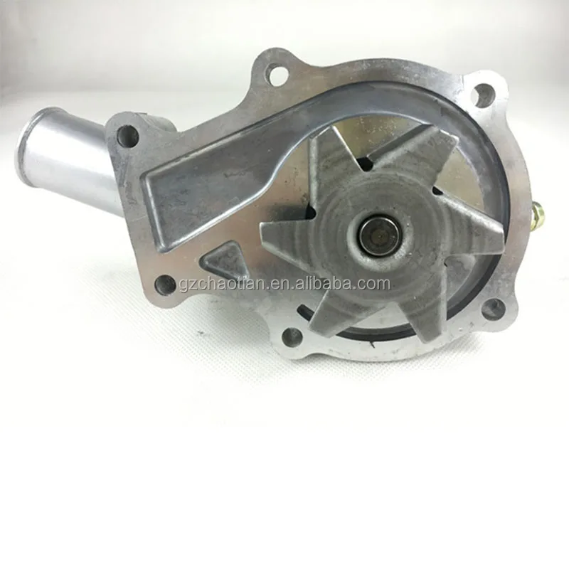 Excavator Parts Engine D1105 V1505 Water Pump 16241-73034 16261-73430 Water Pump for KUBOTA Excavator
