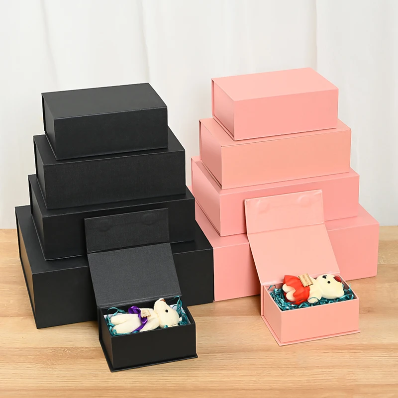 Stock Sample For Free Large Magnetic Gift Box Designer Paper Packing Gift Box