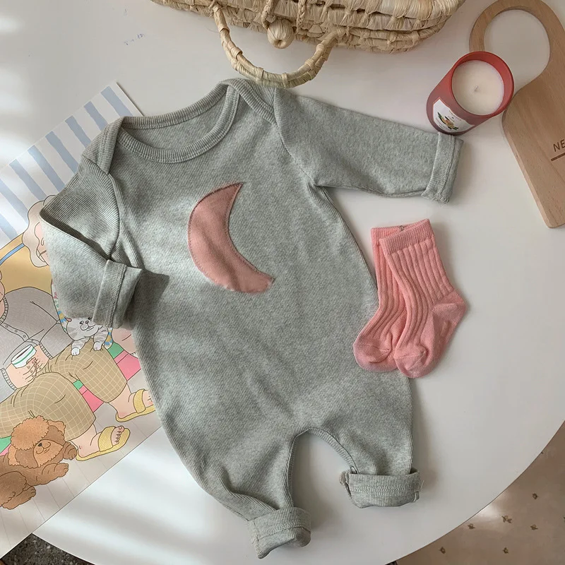 Wholesale baby Cotton knitted jersey fabric cute moon newborn romper