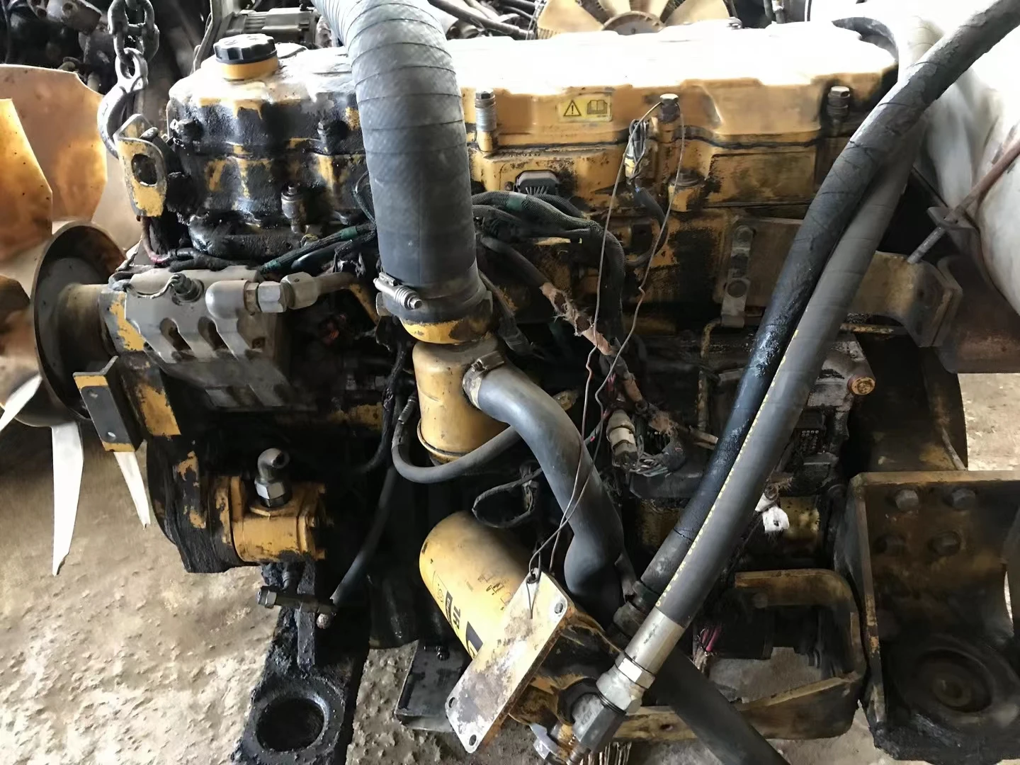 CaterpillarComplete двигатель C-9 дизельный в сборе для экскаватора CAT330C
