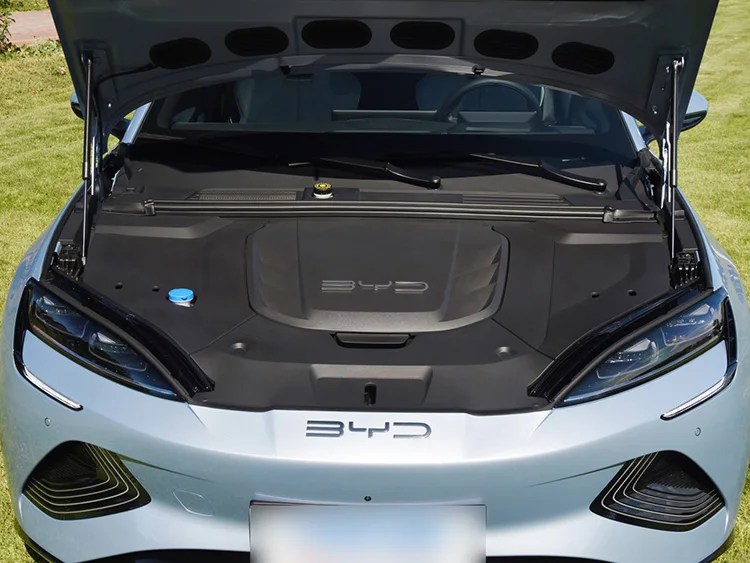 Factory Price BYD Seal Aurora White BYD Seal 2023 Electric Vehicle BYD Seal Ev for Sale