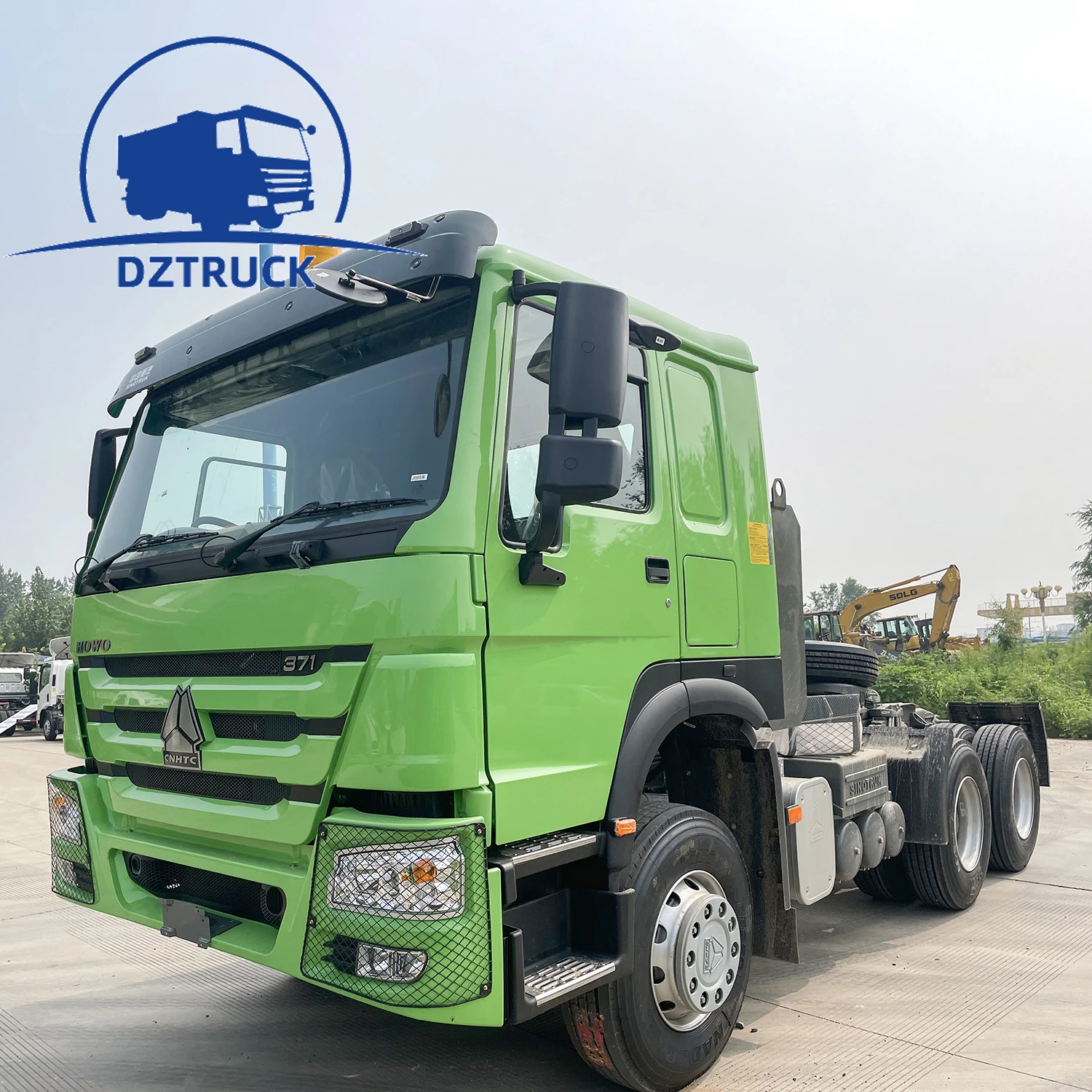 Sinotruk HOWO 6X4 10 Wheelers 371 400 HP Horse Truck Tractor Towing Trailer Head Truck