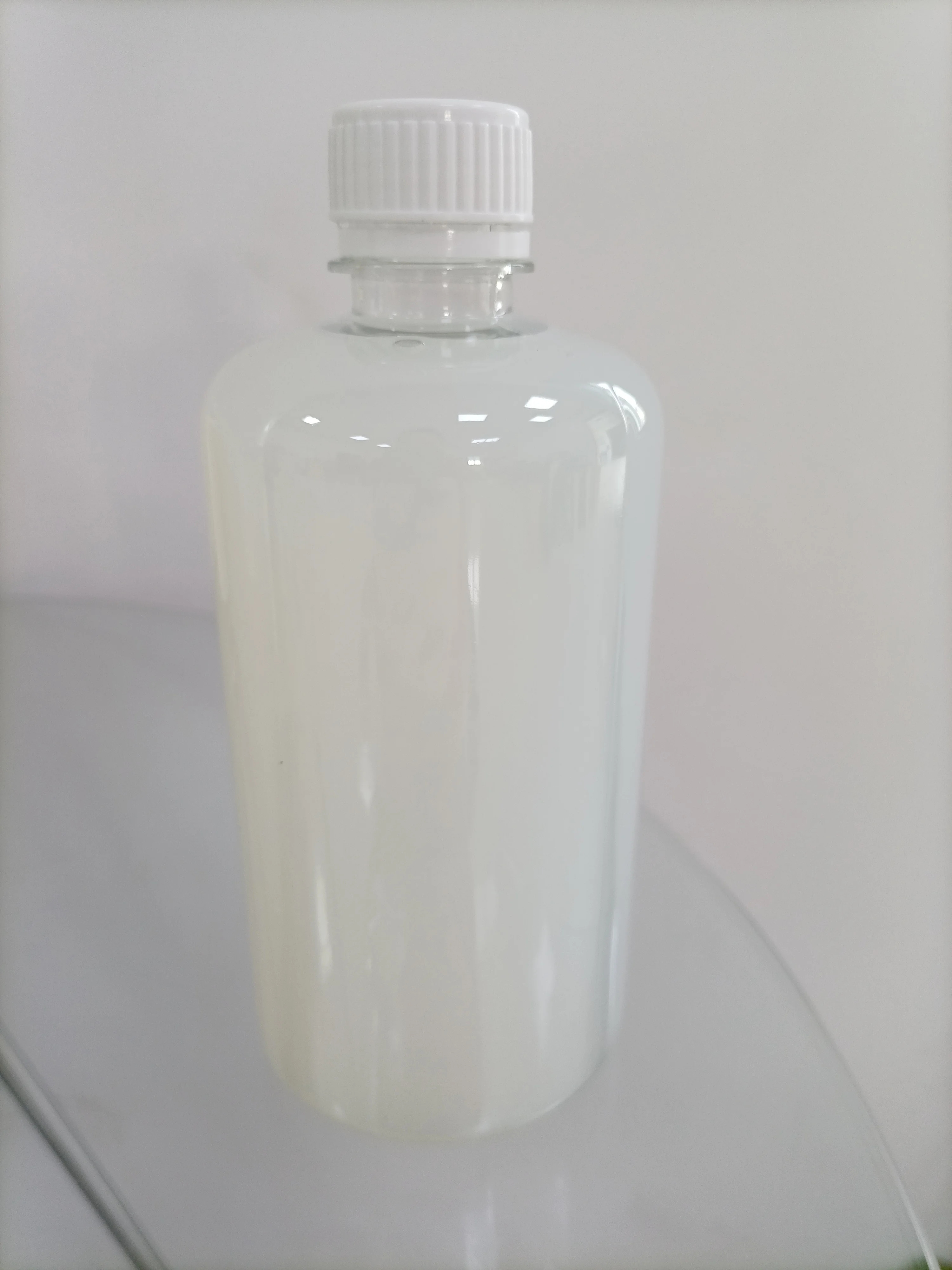 Concentrated Stable Textile  Environmental Soft Smooth Agent Yarn Smooth Auxiliary  Dyeing plant synthetic fiber yarn finishing