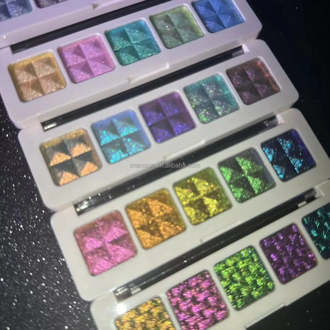 Private Label High Quality Super Highly Pigmented Eye Makeup Sparkle Color Shifting Duochrome Multiduochrome  Eyeshadow