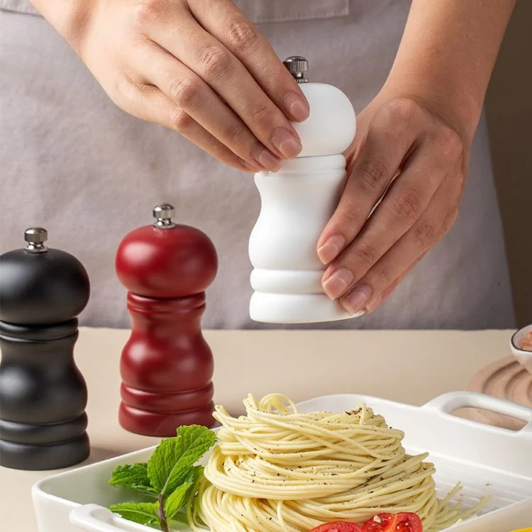 4-Inch Solid Wood Manual Pepper Grinder Black Chinese Prickly Ash Freshly Ground Kitchen PU Baking Varnish Mill Ceramic Core