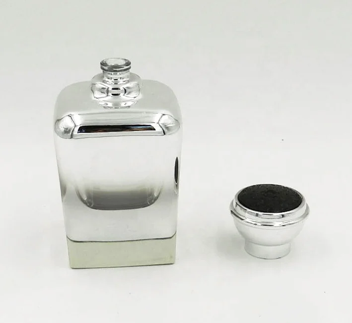 Wholesale silver captivating bespoken glass perfume bottle in Yiwu