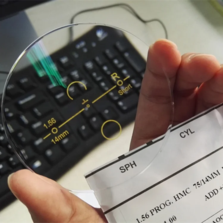 Personalized Freeform Eyeglasses Progressive 1.67 finished progressive blue cut HMC eyeglasses lenses with high quality RX