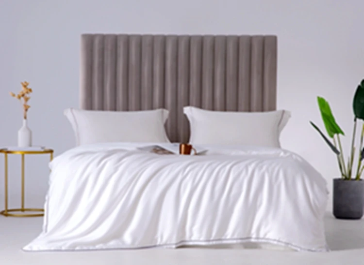 New Duvet lyocell Covered Summer 0.55Kg A1 Comforter Luxury Soft Bedding Adult 100% Silk quilt bedding set