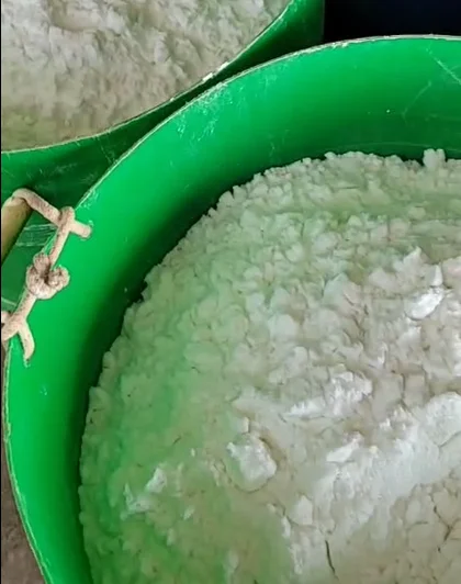 High Quality 99% Ethyl 2-phenylacetoacetate Cas:5413-05-8/5449-12-7 from China Professional Factory