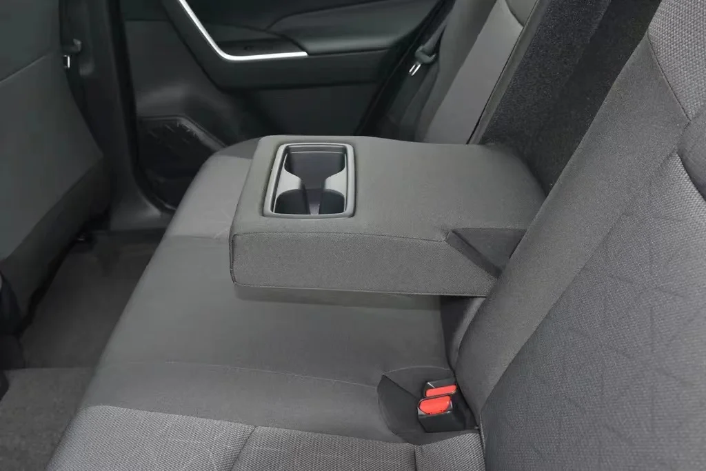 RAV4 rongfang двухмоторный E + 2023 2.5L 4*4 флагман Pro toyota rav4 гибрид