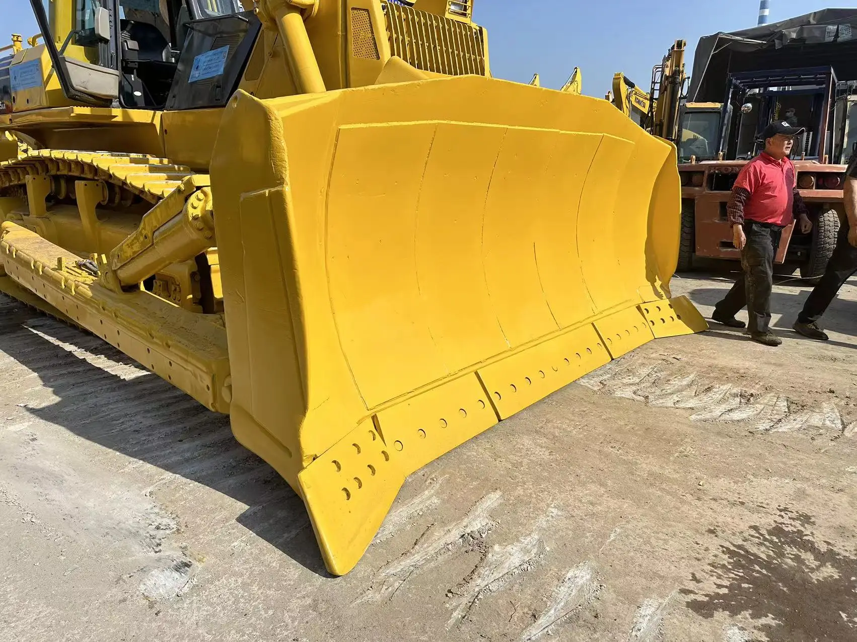 Бульдозер б/у Komatsu D155AX оригинальный японский бульдозер ax155d с низким рабочим временем низкая цена распродажа