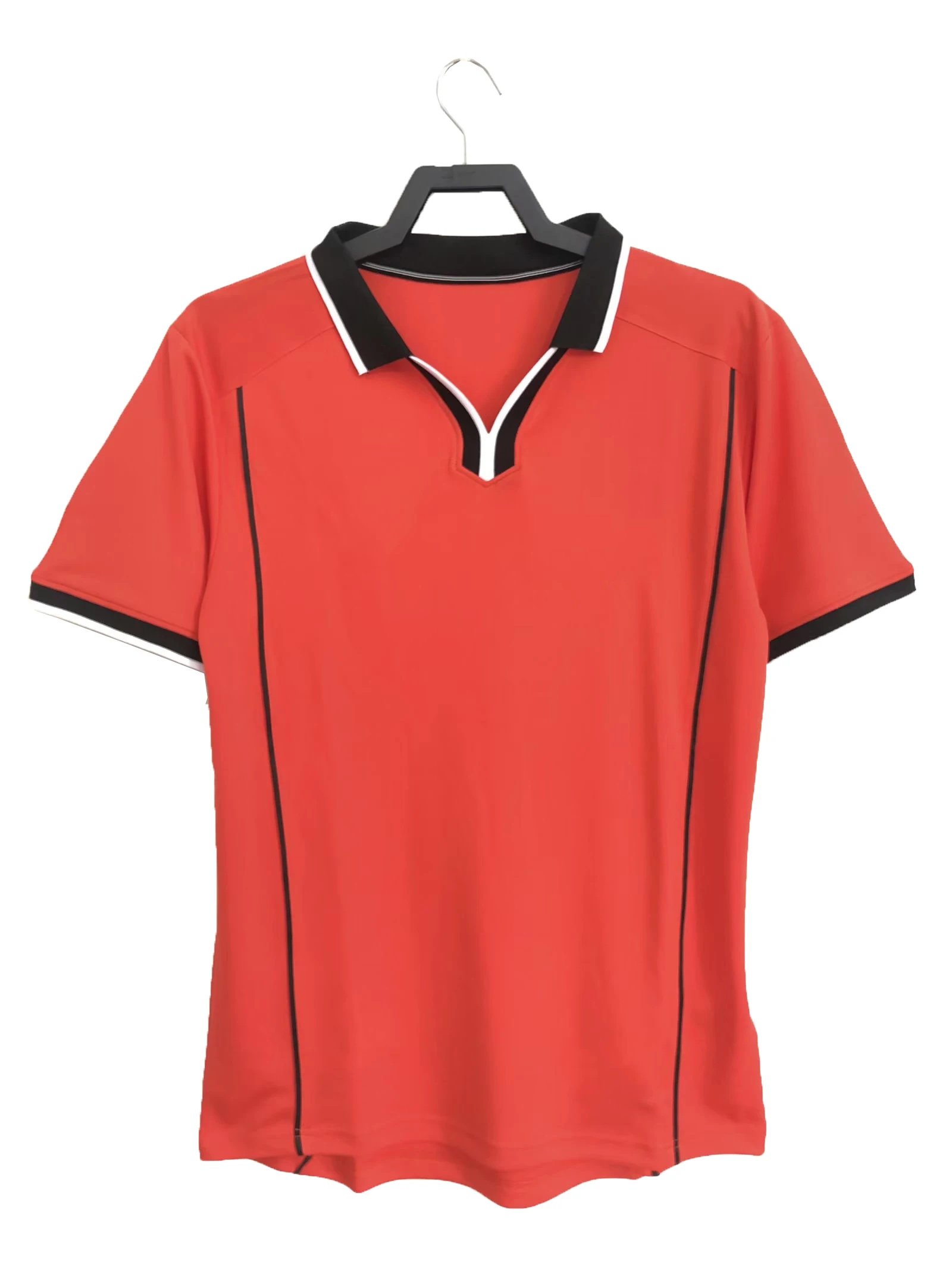 Thai quality breathable retro football jersey soccer uniform custom retro football jersey for european football teams