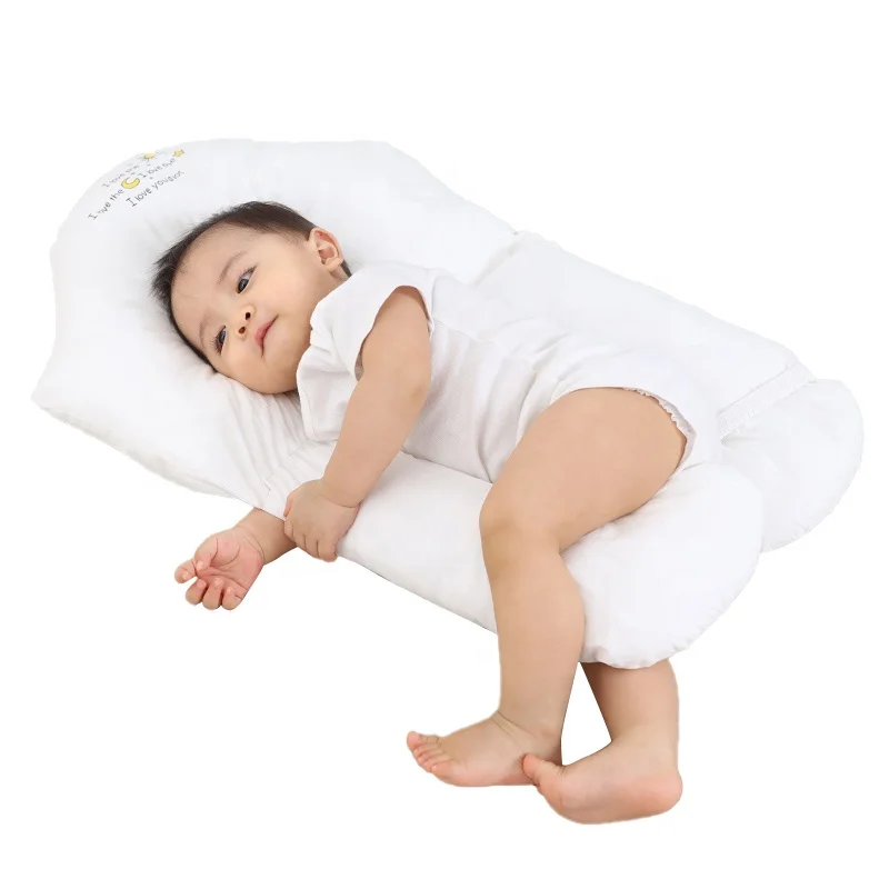iduole Breathable and soothing throw pillow corrects head protection pillow for newborn baby