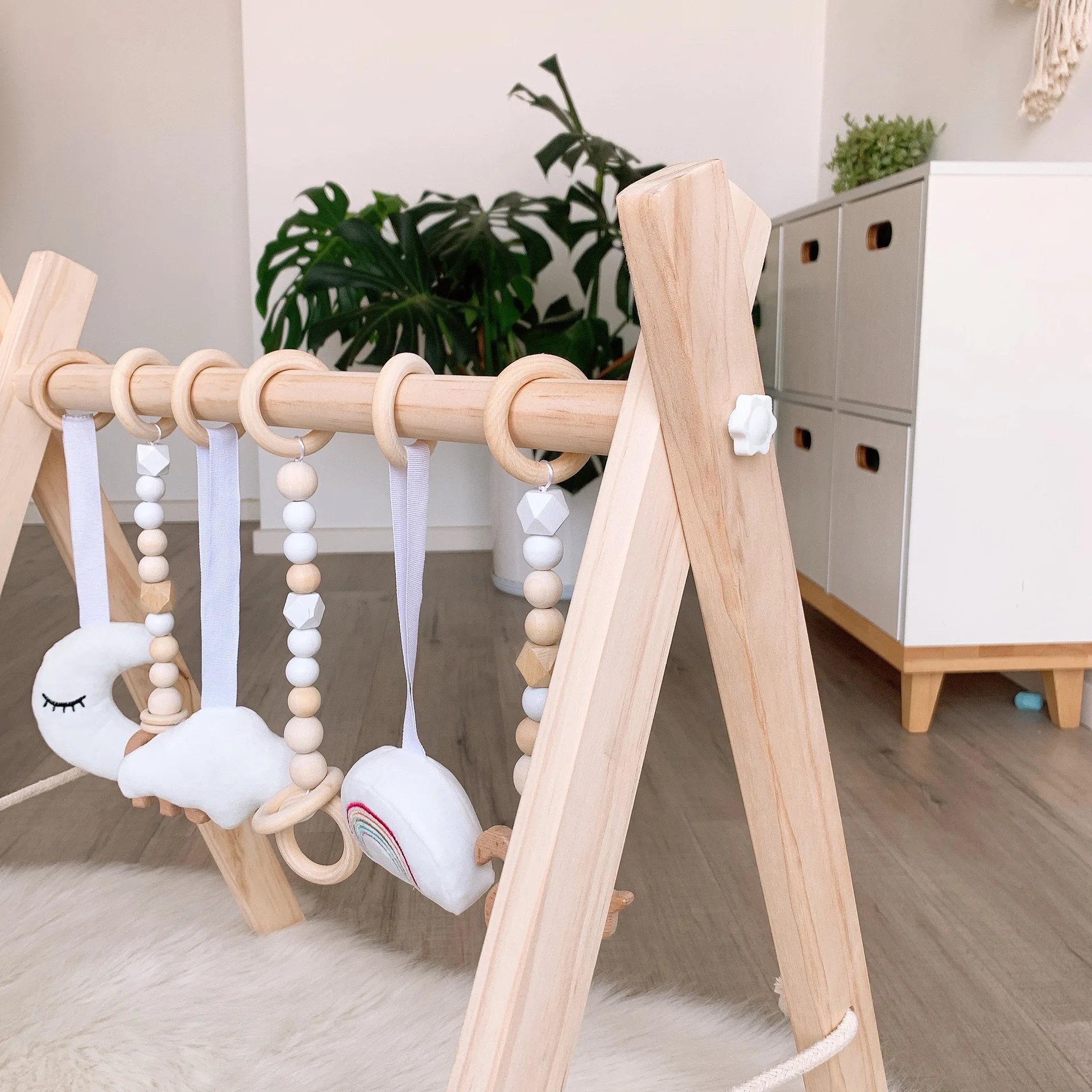 Cute Wholesale Wooden Rattan Baby Gym Play,High Quality Eco-friendly Indoor Wooden Baby Play Gym