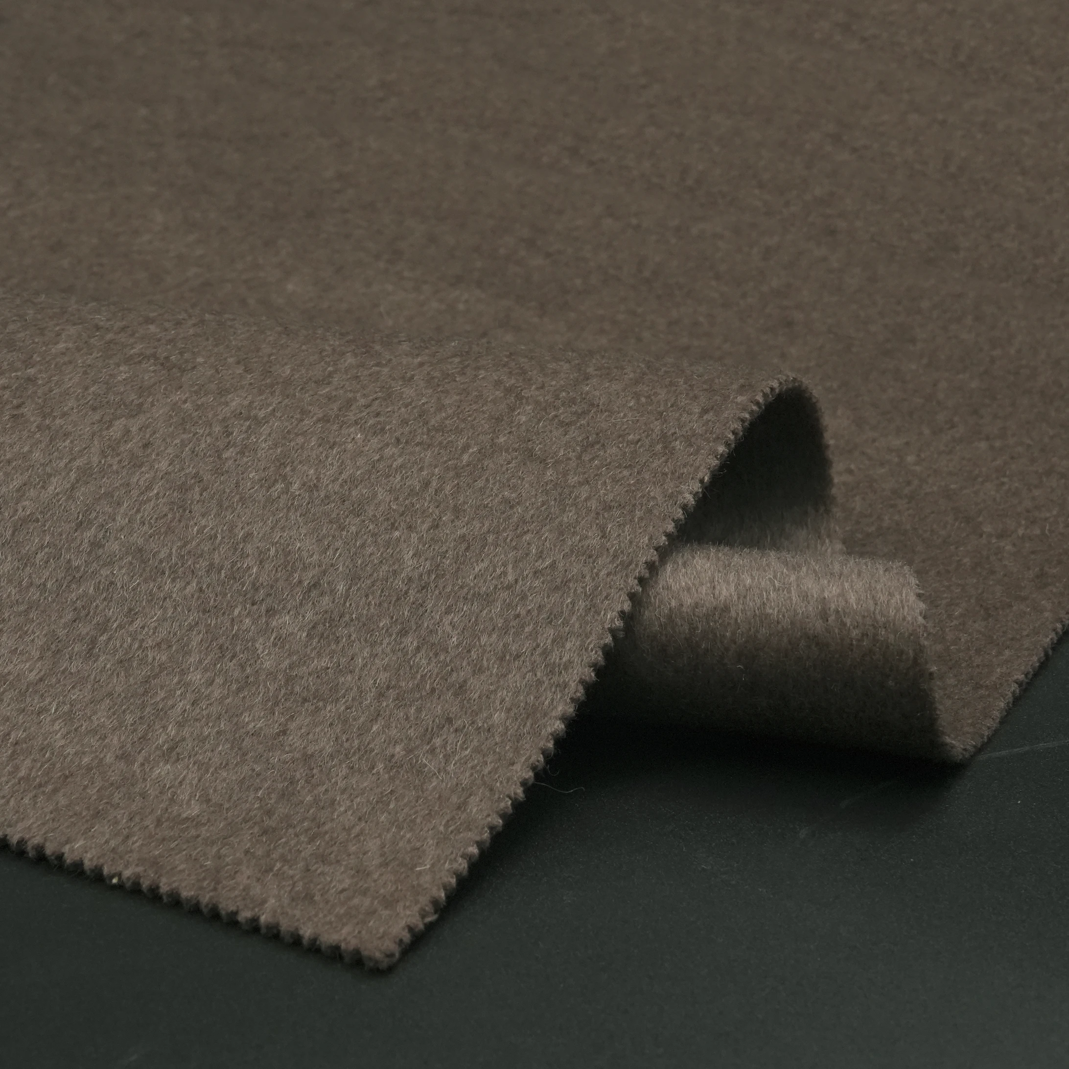 High Quality Spot Goods Double Face Wool Cashmere Fabric for Clothing 32%Camel Hair 30%Cashmere 38%Yak Hair