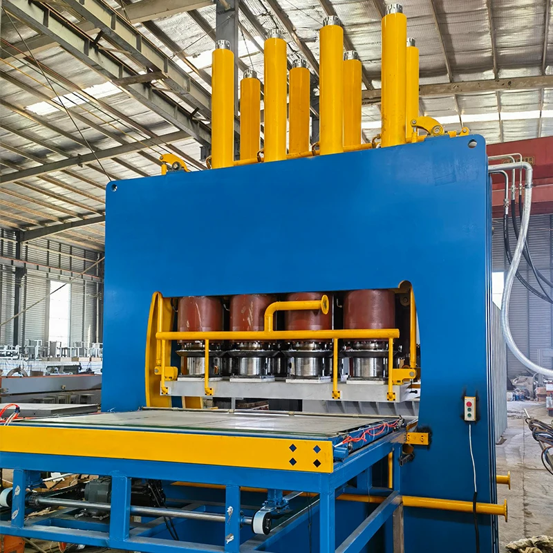 Short Cycle Melamine Laminating Hot Press Machine / MDF Laminating Machine