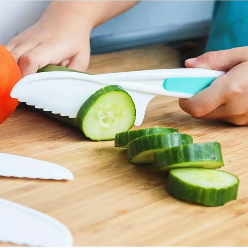BPA free Kitchen Cake Knife Kids Gift 3PCS Plastic Safe Knife Set For Child For Cutting Fruit Vegetables