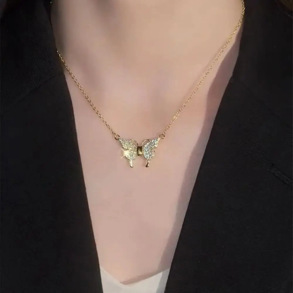 2023 New Elegant Real 18k Gold Plated Micro Insert  Full Zircon Stone Butterfly Pendant Magnetic Friend Necklace For Women