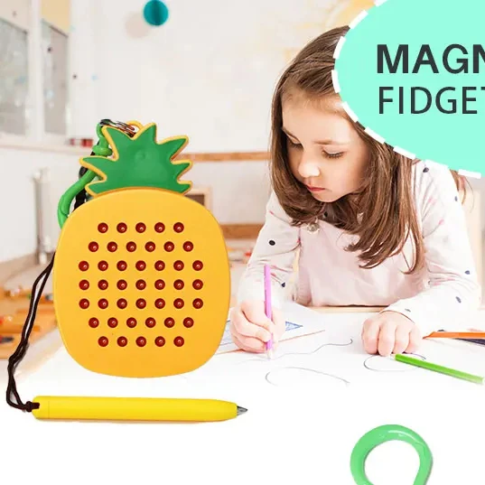 2024 новейший дизайн Лидер продаж дешевые бесплатные игры для детей и малышей с бусинами магнитом стилус магнитная доска рисования