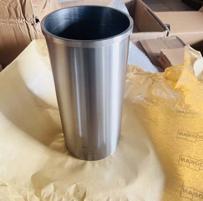 Doosan Bo bcat 65.01201-0072 DE12 Engine Parts Hyundai Excavator parts Engine Original Cylinder Liner 65.01201-0072A